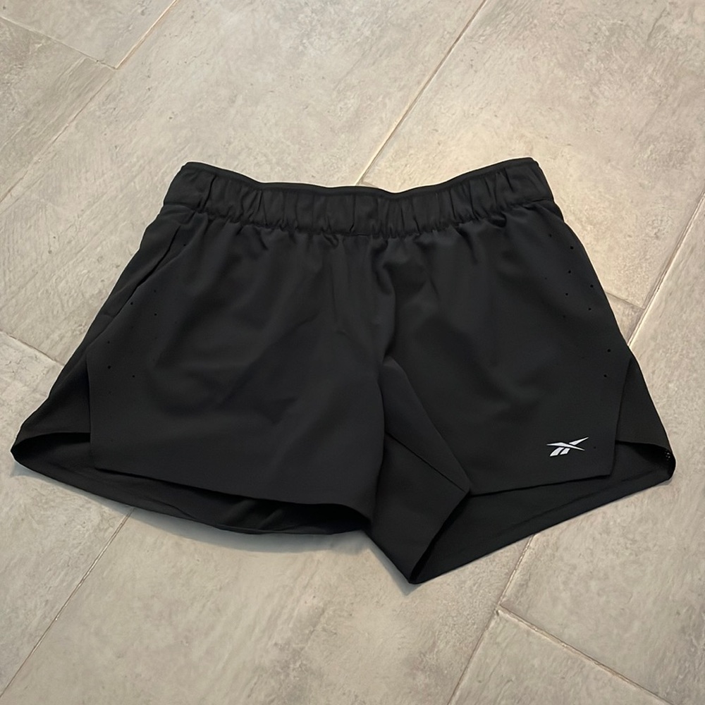 Reebok Black Athletic Shorts Les mills